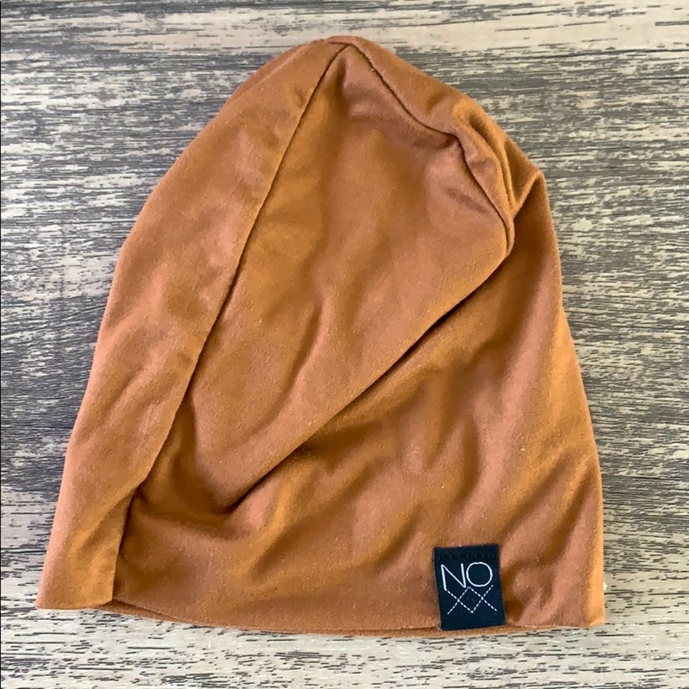 Caramel jersey knit Noxx beanie